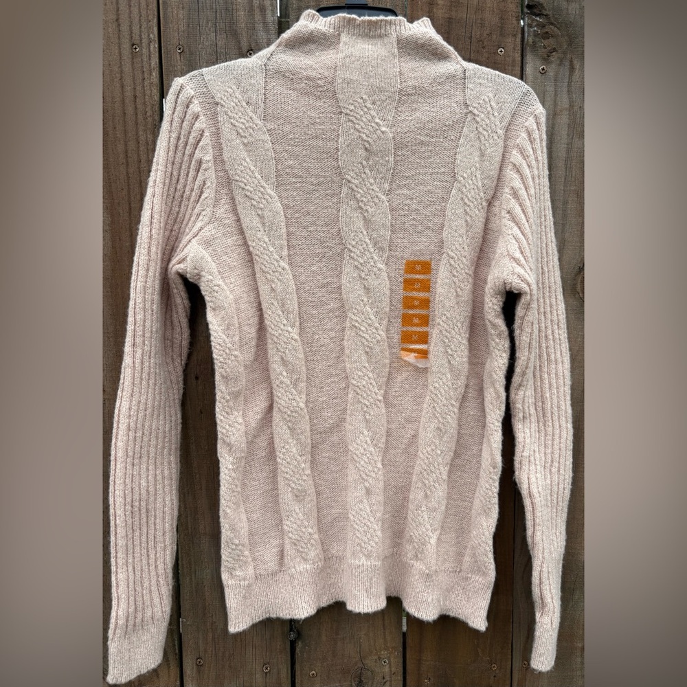 Women’s Medium JPR CableKnit Sweater